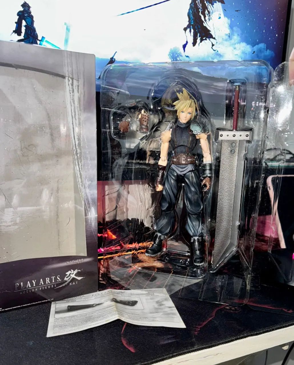 Cloud Strife Dissidia Final Fantasy Play Arts Kai Original - Foto 3
