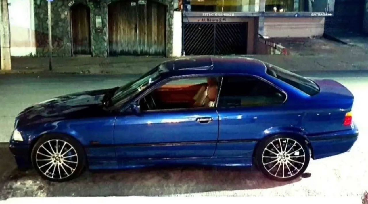 BMW 325I 1995