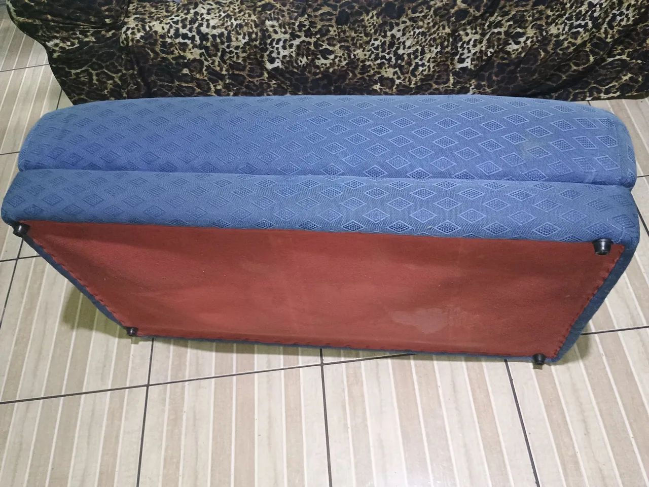 Sofazinho de pôr nos pés da cama - Foto 2