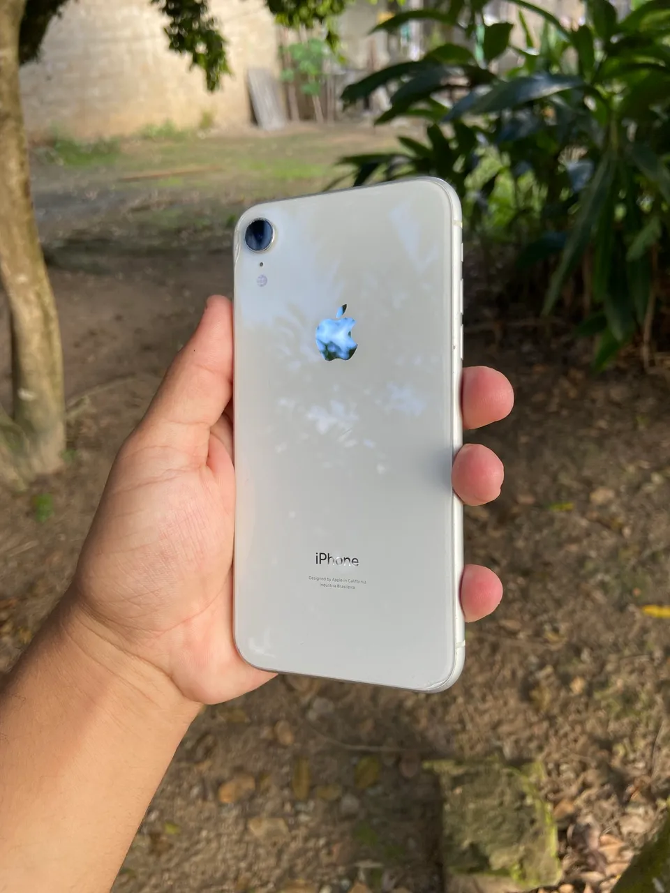 iPhone 12 mini 64gb bem novinho todo original - Celulares e