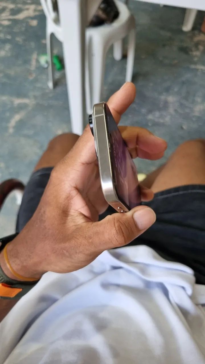 iPhone 16 Pro 256GB - Foto 4