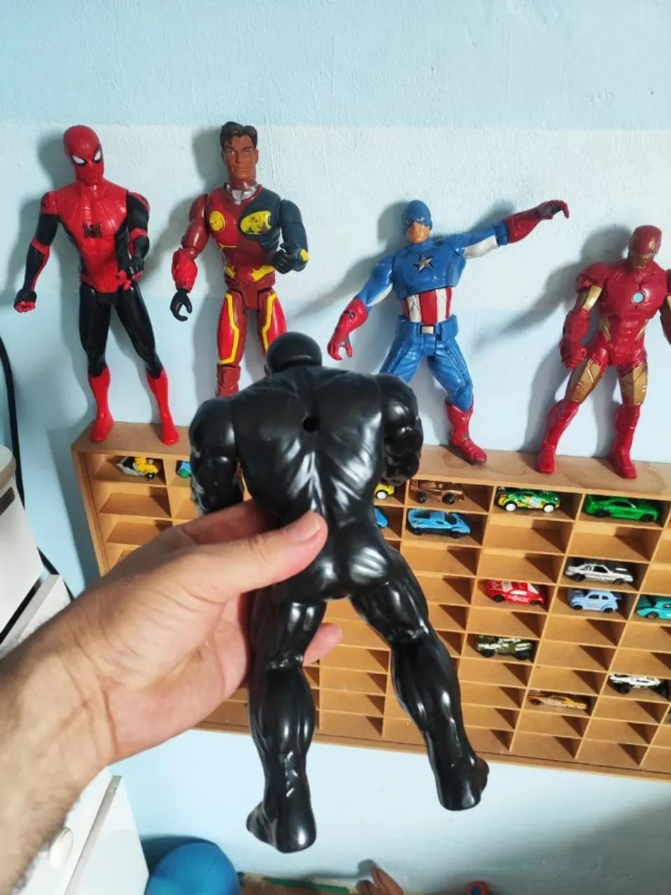 Bonecos De Super-Heróis Venom 24 centímetros seminovo - Foto 4