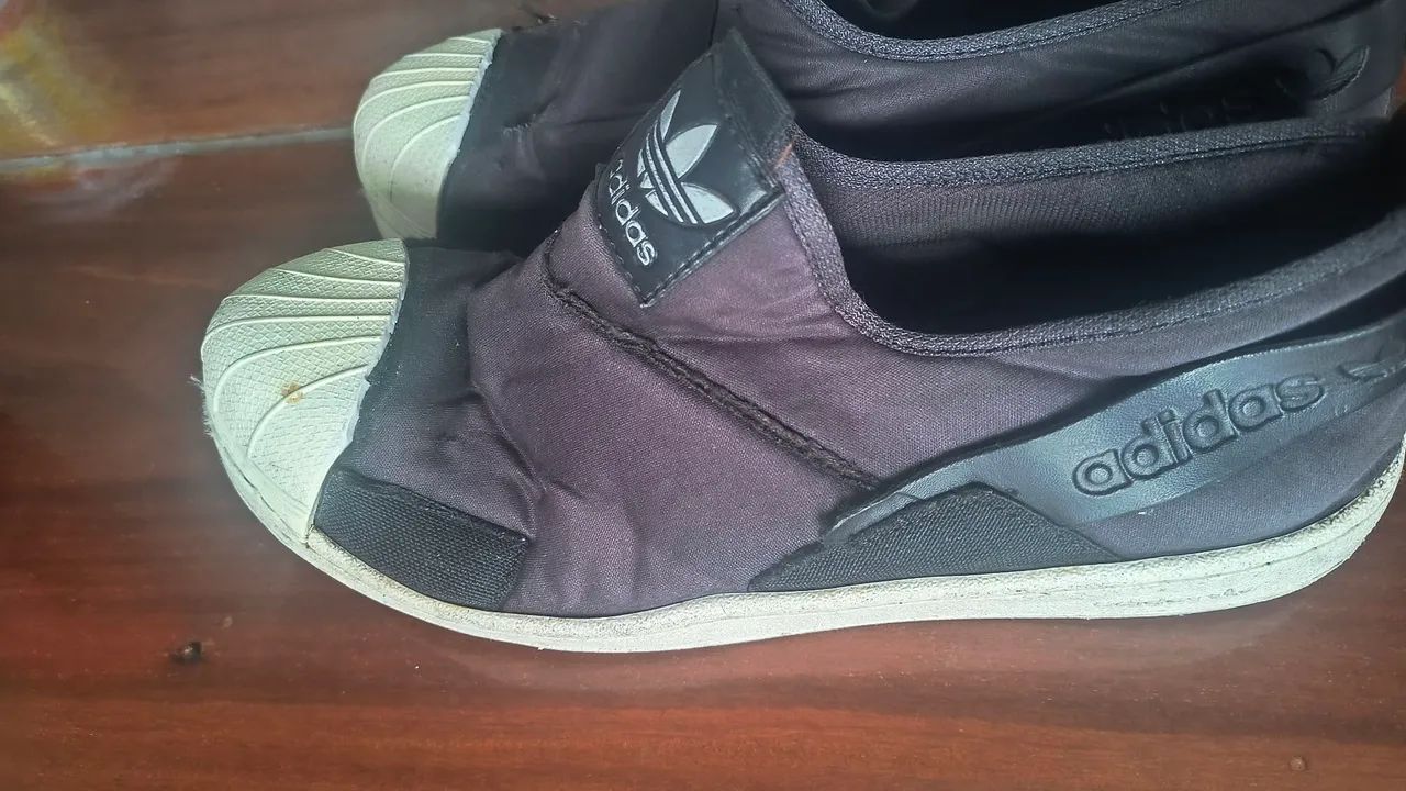 Tênis Adidas original costurado