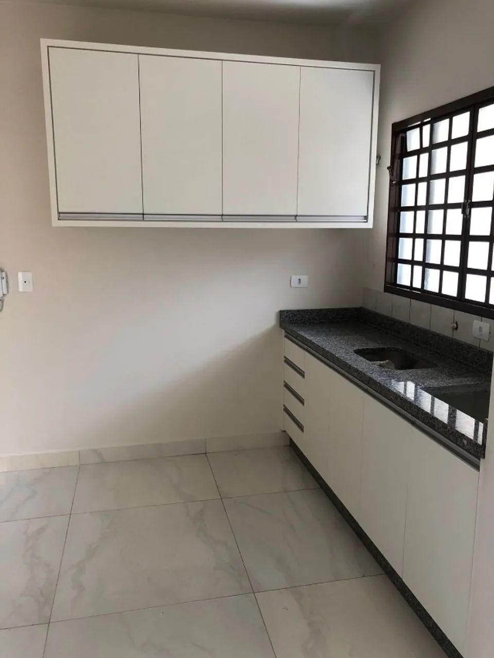 KIT NET COM DOIS QUARTOS 30 METROS COLEGIO INTEGRADO CENTRO CONDOMINIO FECHADO - Foto 2