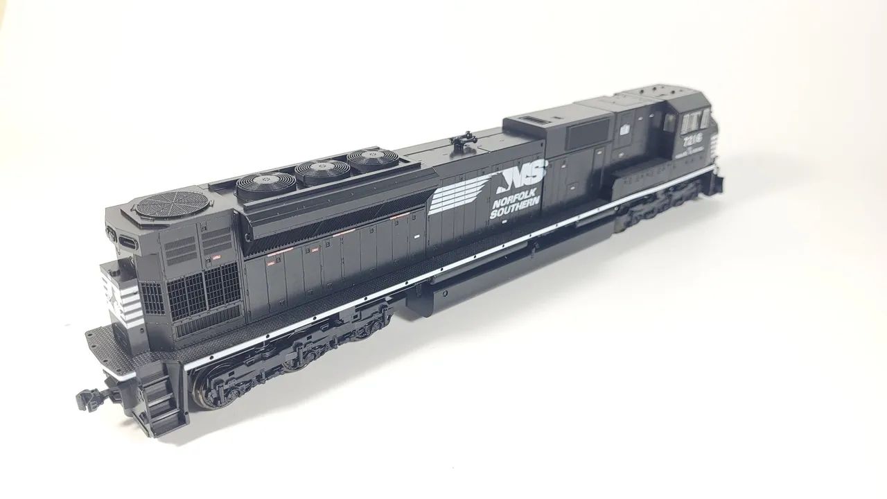 KATO NORFOLK＆WESTERN鉄道　SD-9 Locomotiva HO Kato SD80MAC Norfolk Southern #7216 - Hobbies e