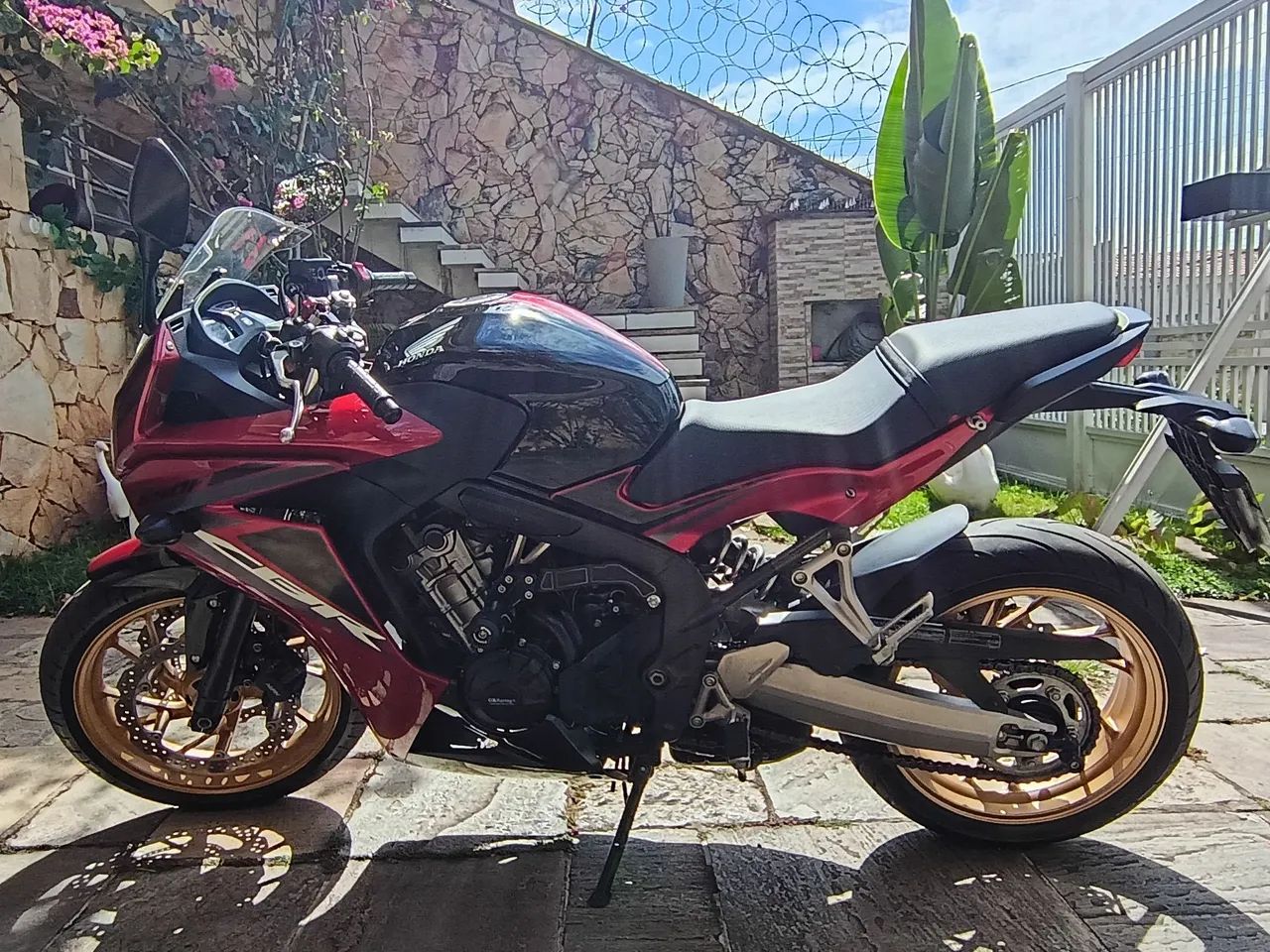 CBR 650f 2017 - Foto 2