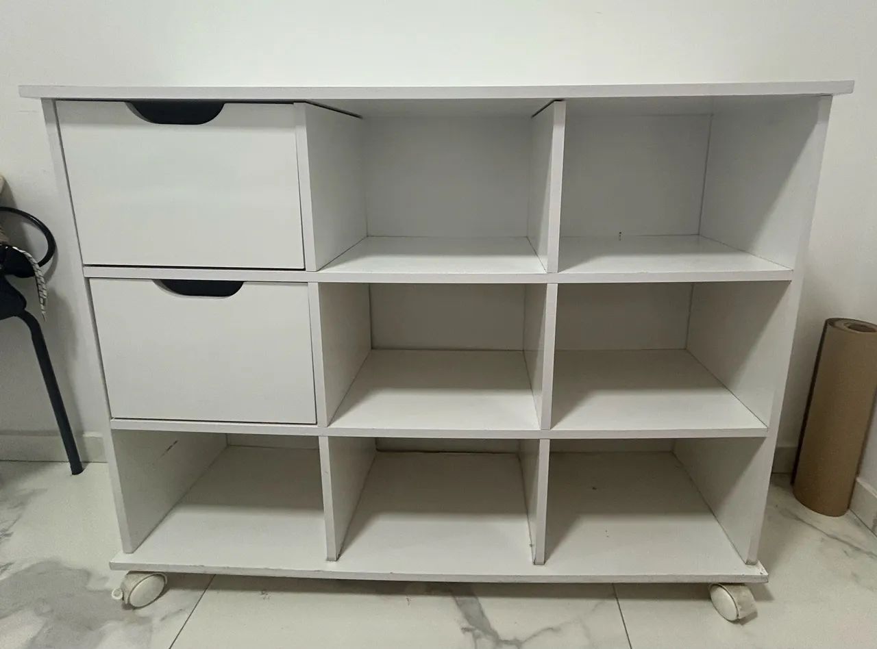 Cômoda de nichos DOAÇÃO