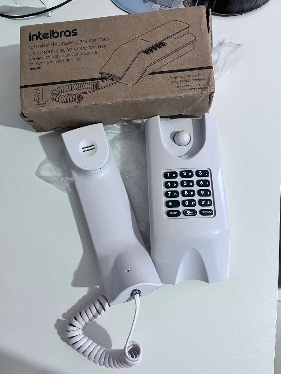 Interfone intel pouquíssimo usado!!