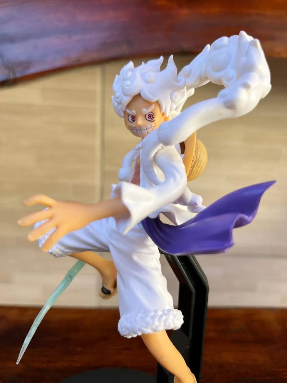 Action Figure One Piece - Luffy Gear 5 18cm Base Aérea - Foto 3