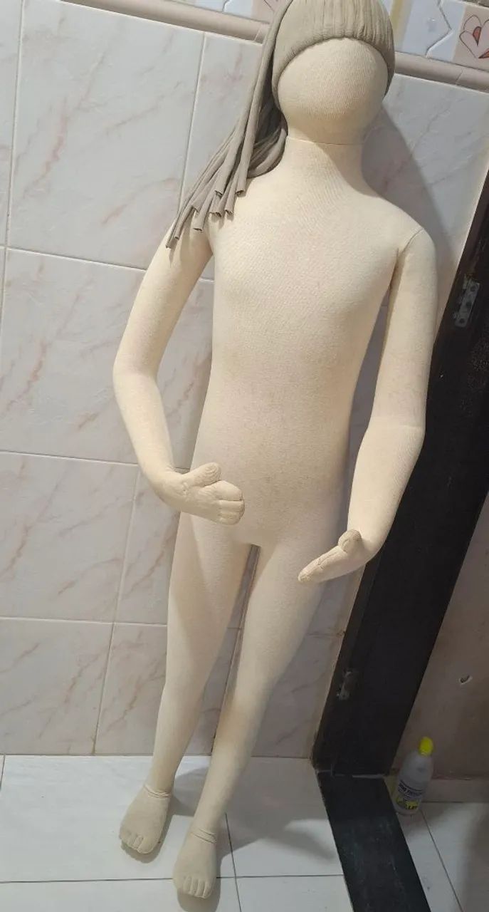 Maniquim  - Foto 2