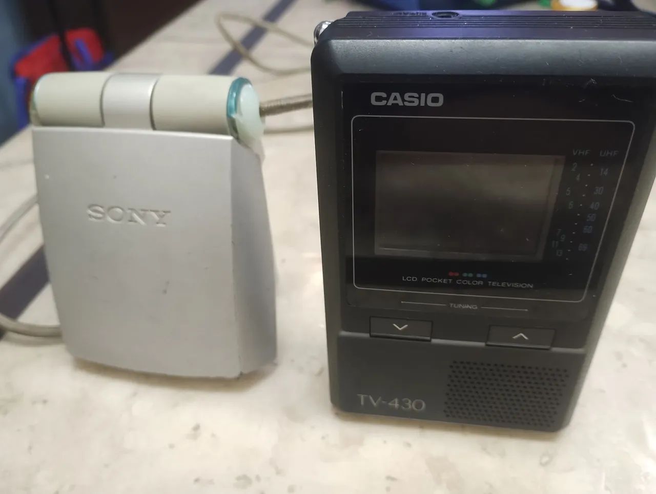 Mini televisões analógicas Sony e Casio no estado  - Foto 2