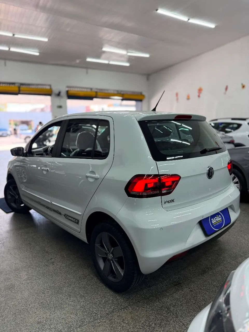 Volkswagen Fox Connect 1.6 Flex 8V 5P 2021 - Foto 4