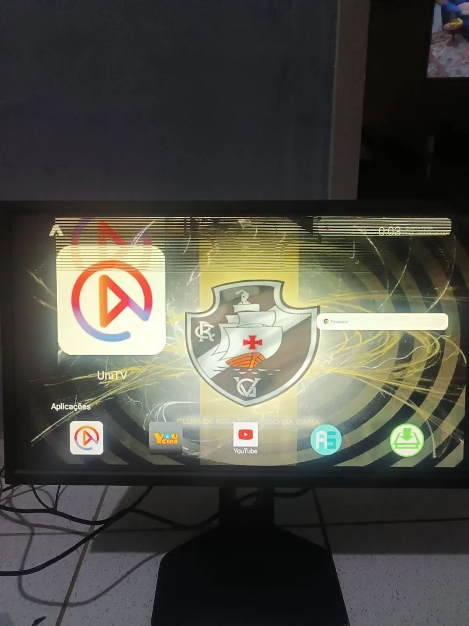 Monitor com tela piscando entrada HDMI e display  - Foto 2