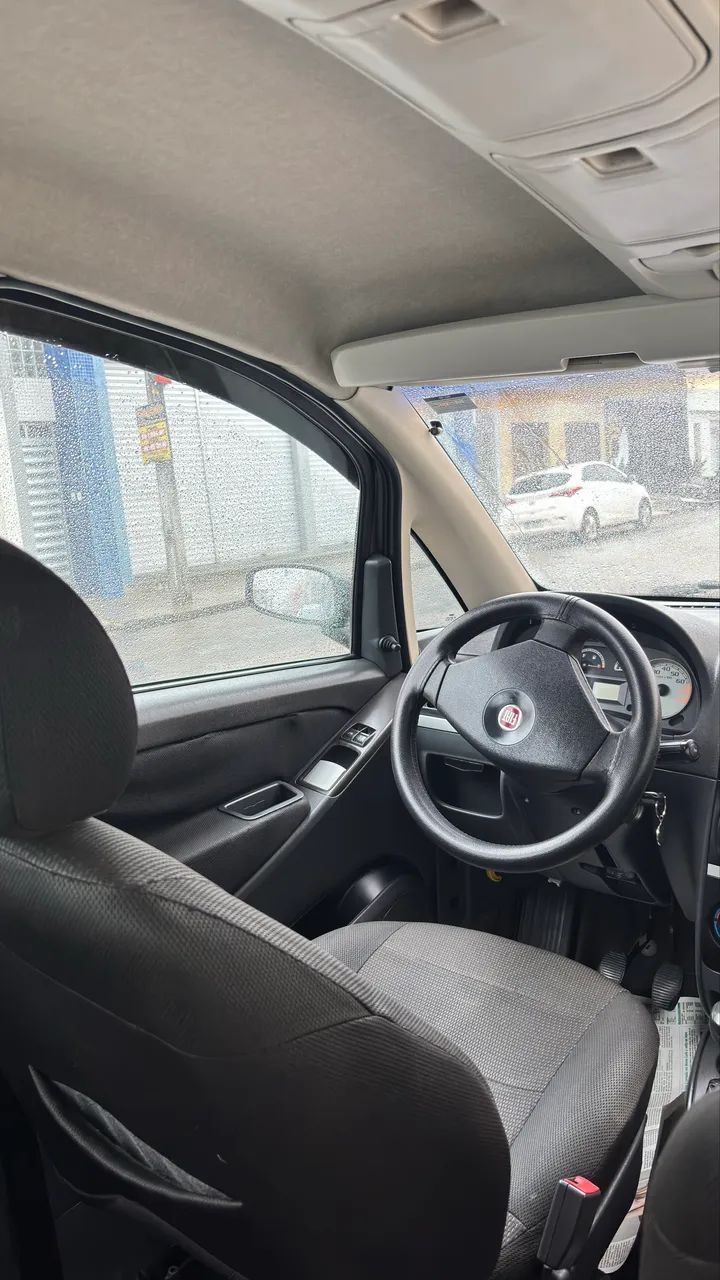 Fiat Idea ELX 1.4 MPI Fire Flex 8V 5P 2010 - Foto 4