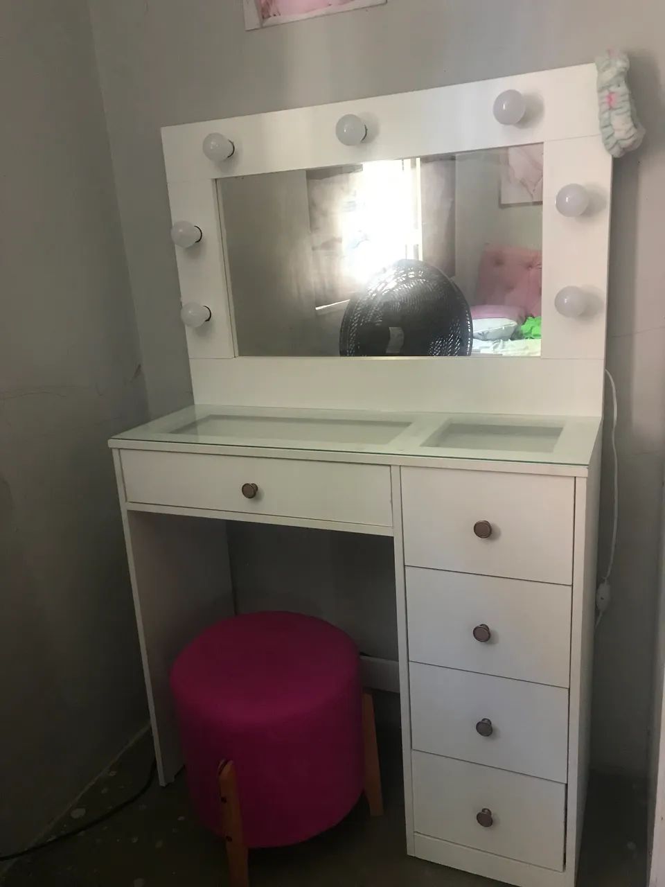 Vendo penteadeira completa 
