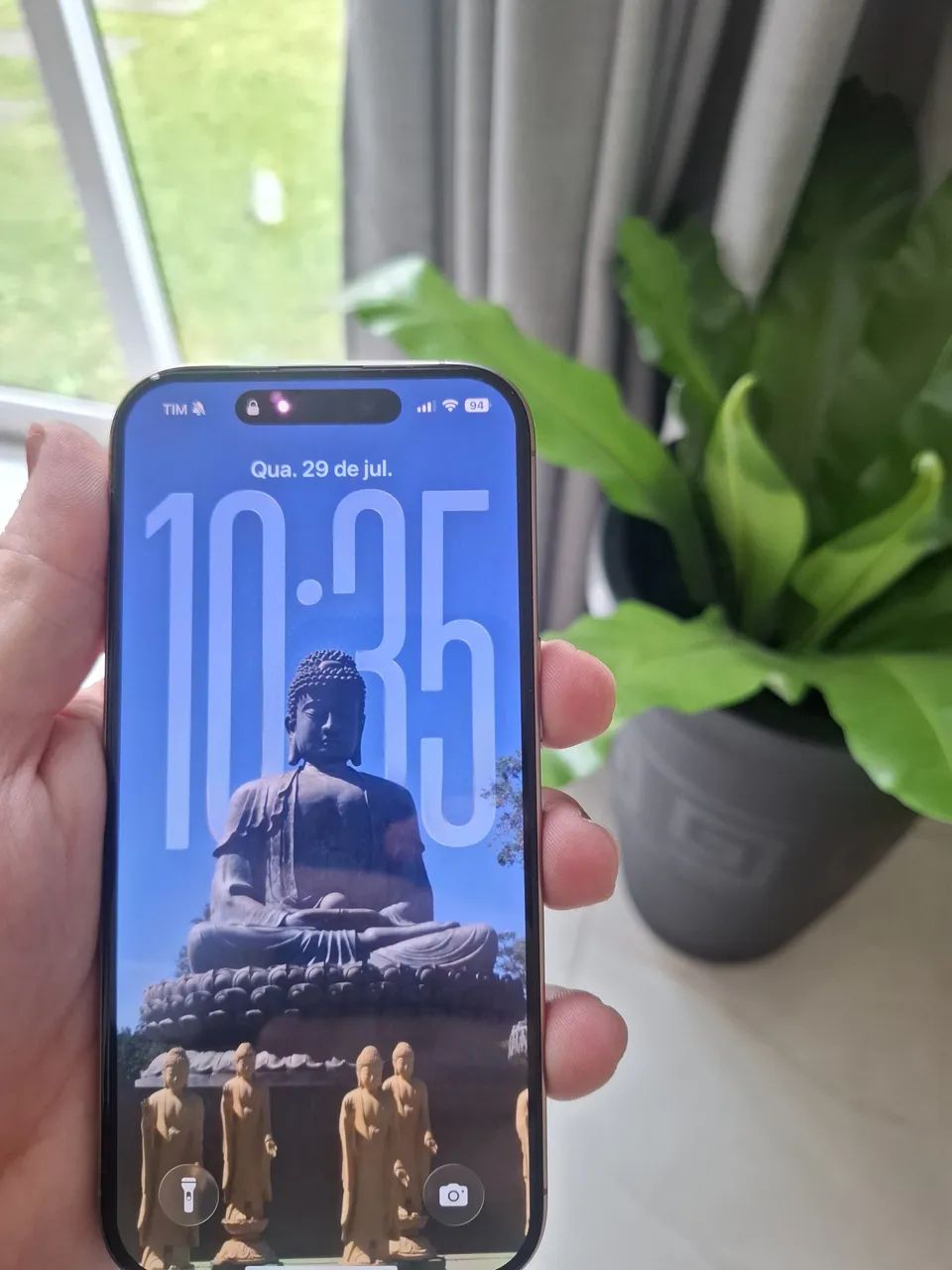 iPhone 16 Pro Titânio Desert - Foto 5
