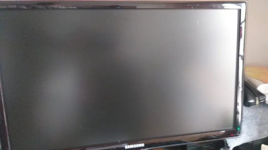 TV27 polegadas samsung TA550