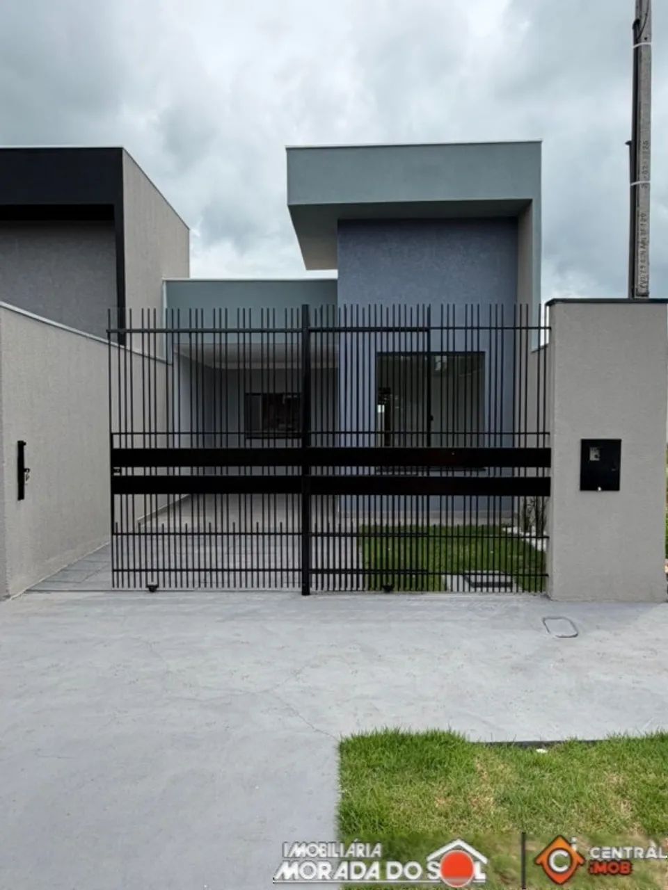 Casa Residencial com 3 quartos à venda por R$ 390000.00, 78.00 m2 - JARDIM COLINA VERDE II