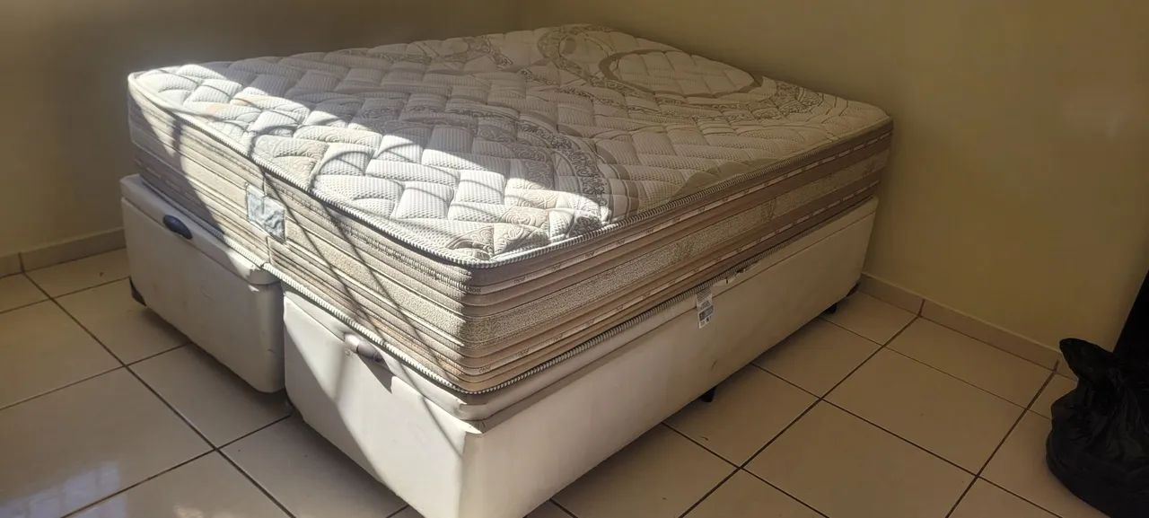 Cama casal box baú EXCELENTE ESTADO - Foto 2