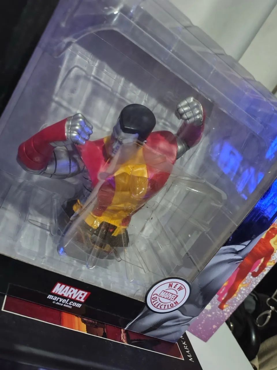 Lote Bustos Marvel Eaglemoss - Thanos, Hulk, Colossus, War Machine, Ultron e Fanatico - Foto 5