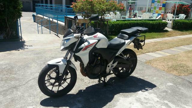 Cb500f com acessorios