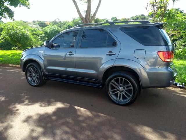 Toyota Hilux SW4 SRV 3.0 - Foto 5