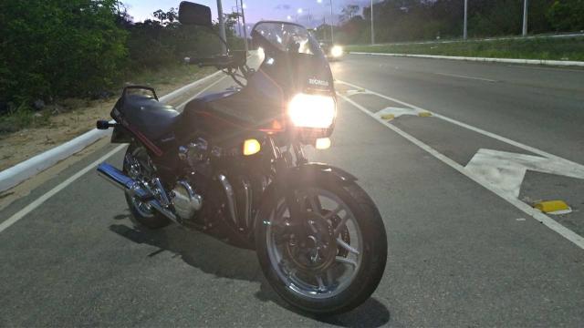 CBX 750 F 7 Galo 88 Extra Colecionador - Foto 3