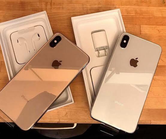IPhone XS Max 256gb Aparelho em Estado de zero de Vitrine com Garantia - Foto 2