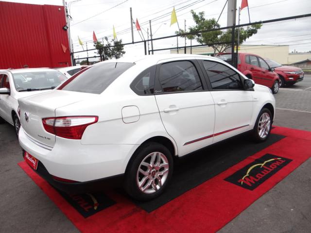 FIAT GRAND SIENA ESSENCE DUALOGIC 1.6 16V FLEX 2015 - Foto 17