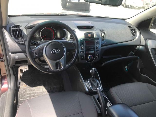 KIA CERATO 2011/2011 1.6 SX3 16V GASOLINA 4P AUTOMÁTICO - Foto 9