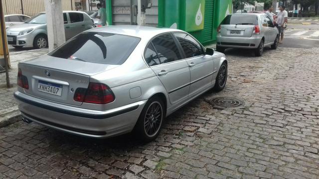 Bmw 330 i - Foto 6