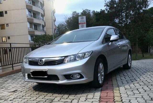 Única dona - Civic 2.0 LXR automático 2014 - Foto 7