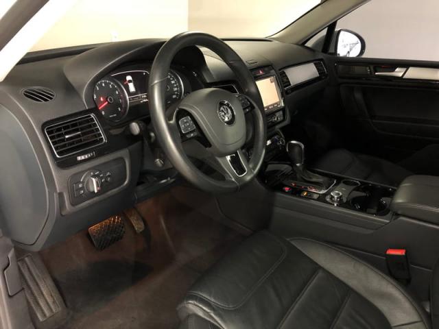 VOLKSWAGEN TOUAREG 4X4 3.6 V-6 24v(Tiptronic) 4P - Foto 8