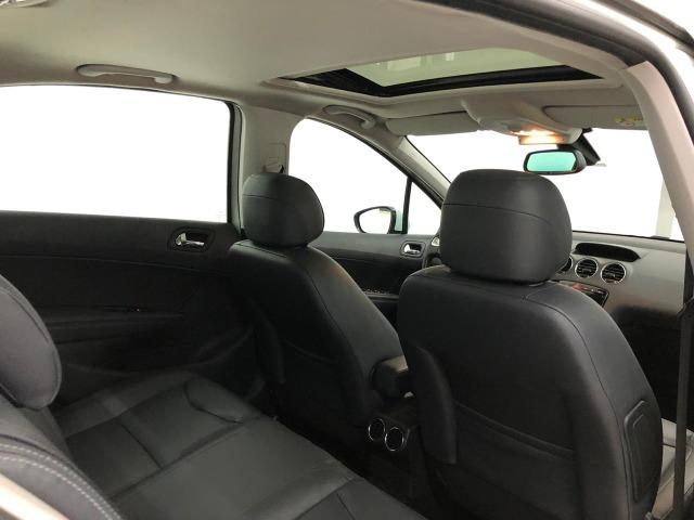 Peugeot 408 Griffe 1.6 Turbo / 2017 - Foto 14