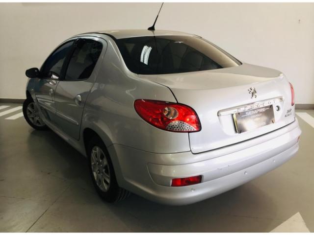 PEUGEOT 207 1.4 XR PASSION 8V FLEX 4P 2012 - Foto 3