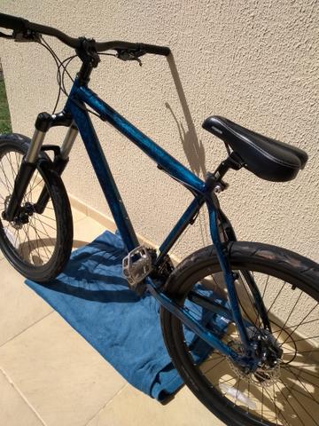 Bicicleta ótimo estado tudo novo banco detalhes e cor - Foto 2