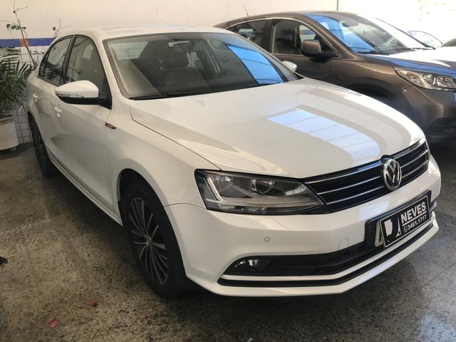 Jetta TSI 1.4T 17/17 Automatico