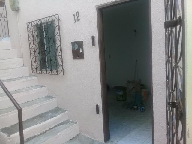 2 casas sendo duplex com entradas individuais - Foto 4