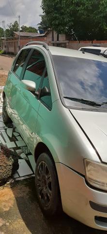 Vendo esse carro ideia 2008 por 13.000