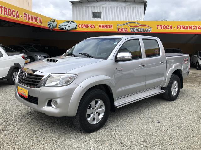 Toyota Hilux SRV 3.0 Diesel 2012-2013