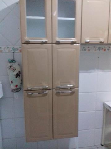 Armário de cozinha e geladeira frost free - Foto 4