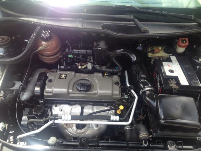 Peugeot 206 ano 2007/2008 - Foto 9