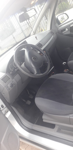 Meriva 1.8 Maxx completa - Foto 3