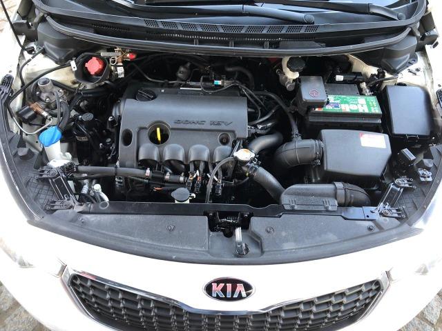 Kia Motors Cerato 1.6 Completo + GNV 5Geração 2015 - Foto 11