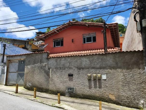 Casa à venda, Mosela Petrópolis RJ