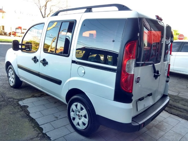 Fiat Doblo Attractive 1.4 2014 - Foto 7