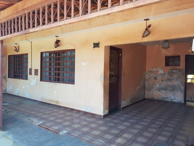 QNP 15 CASA TODA DE LAJE + UM TERRAÇO ENORME .ACEITO TROCA.