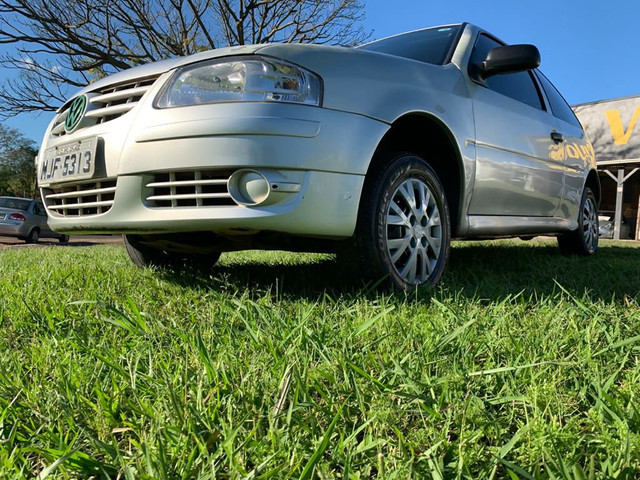 Vendo ou troco gol 1.0 2 Portas 2013 completo