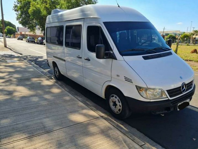 Mercedes-Benz Sprinter  313 street 