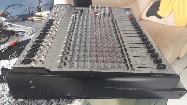 Mesa som amplificada  - Foto 2